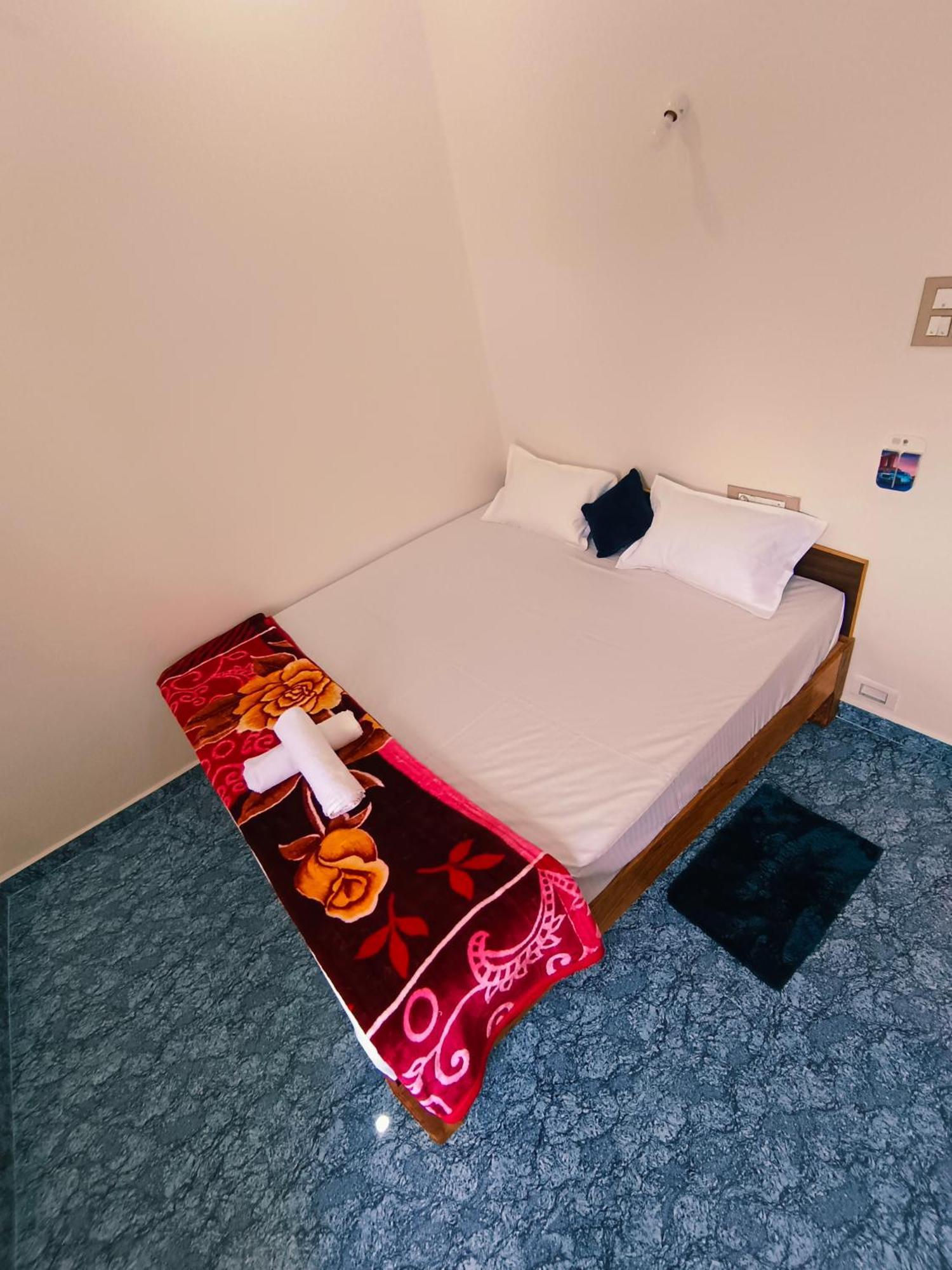 Hampi Anjana Home Stay Экстерьер фото