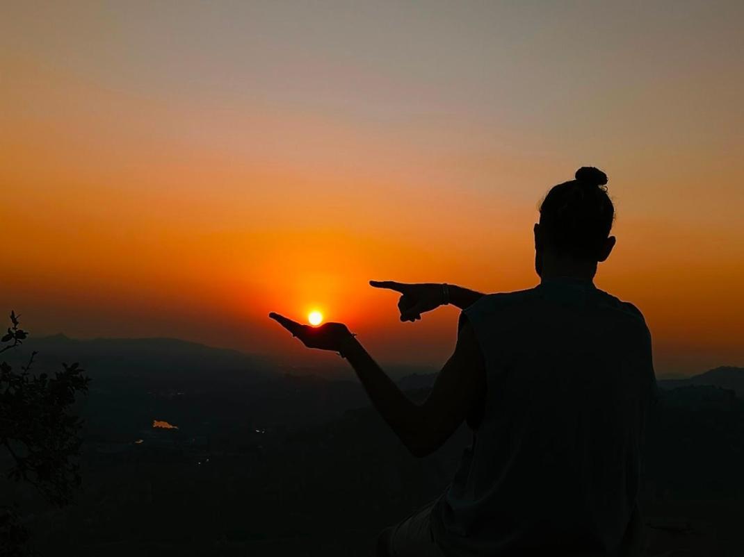 Hampi Anjana Home Stay Экстерьер фото